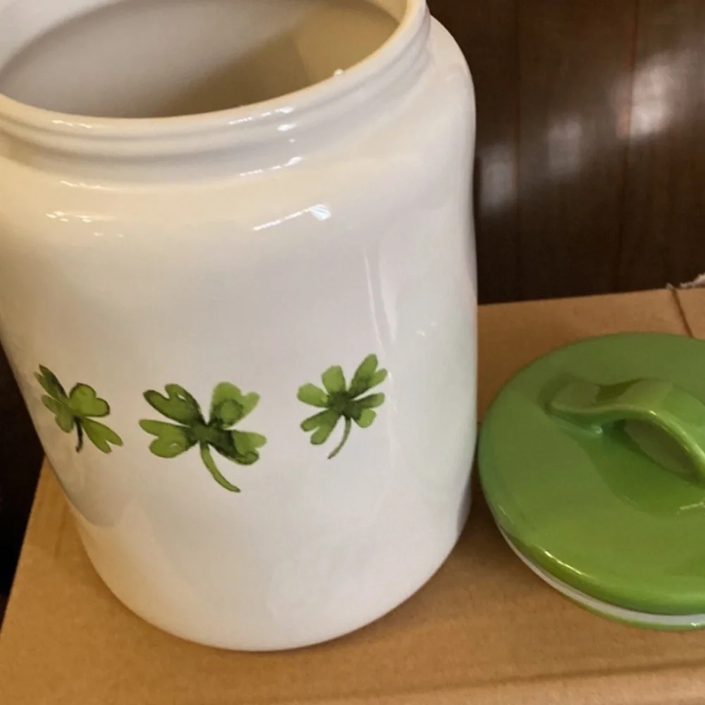 Rae Dunn Canister with lid - Picture 2 of 4